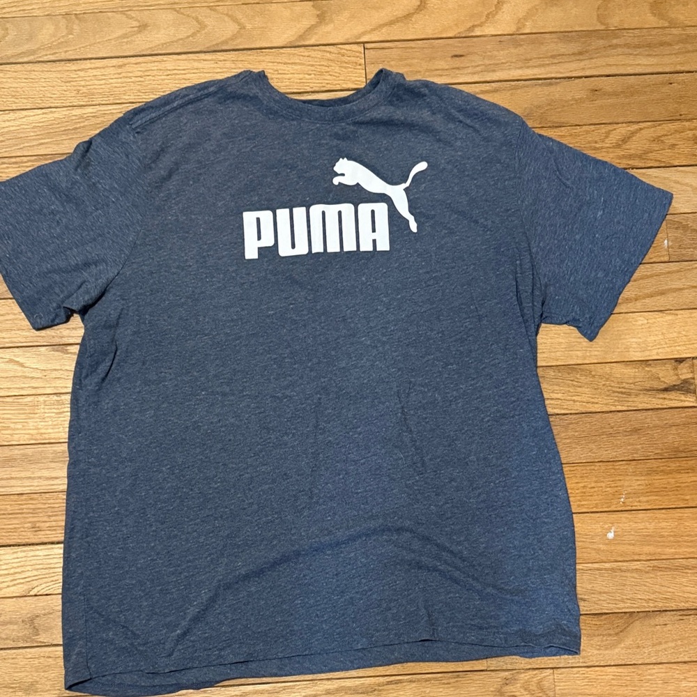 PUMA Men's Blue Short Sleeve Tee